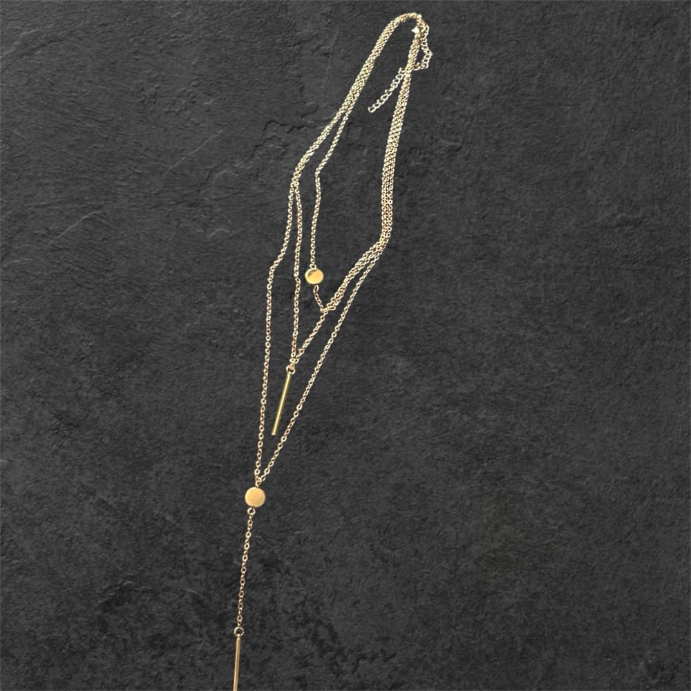 Layered Gold Tone Necklace with Circle and Stick Pendant Fashion Jewelry‎